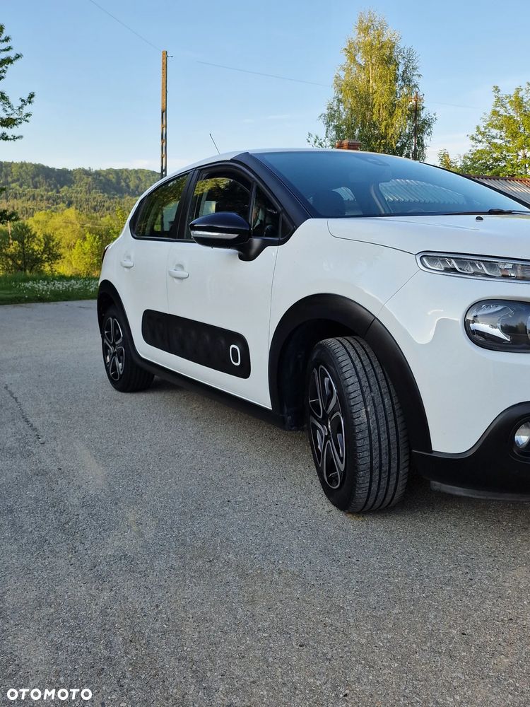 Citroën C3 1.2 PureTech Exclusive - 26
