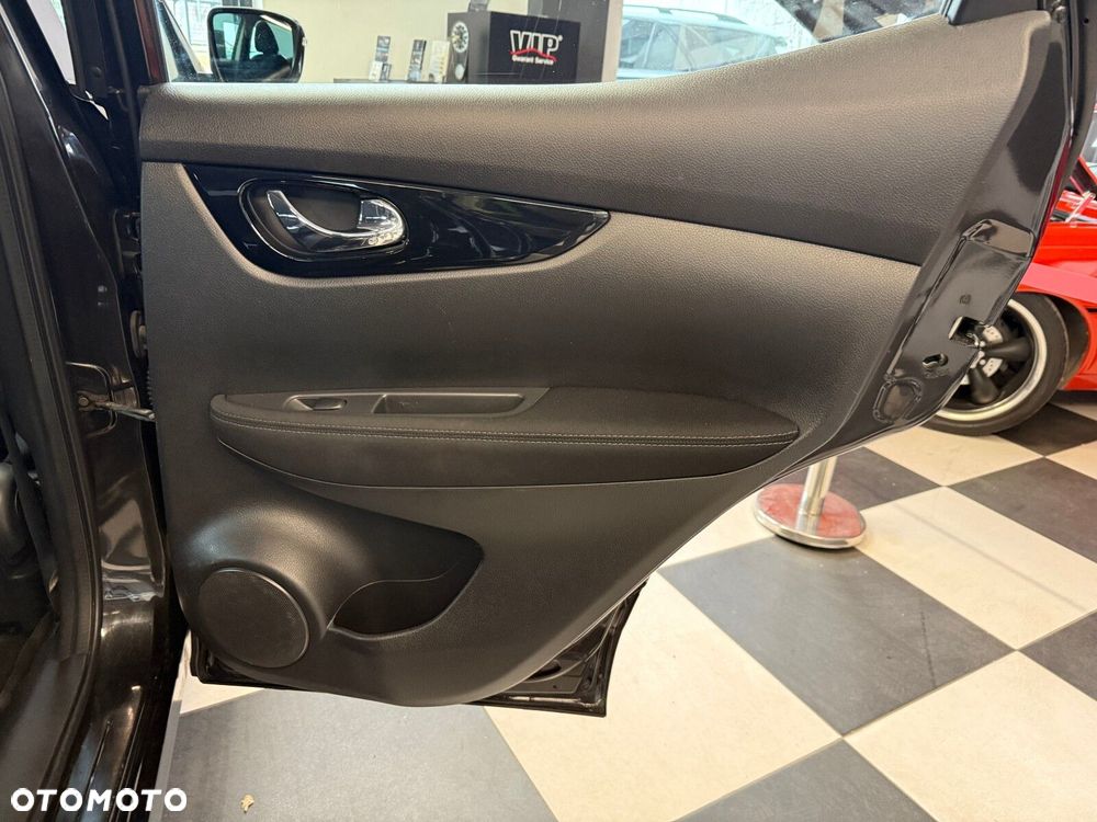 Nissan Qashqai - 10