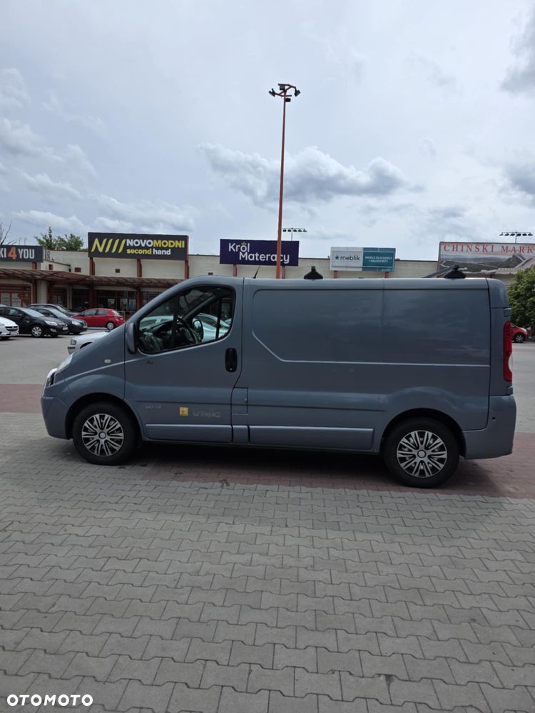 Renault Trafic - 8