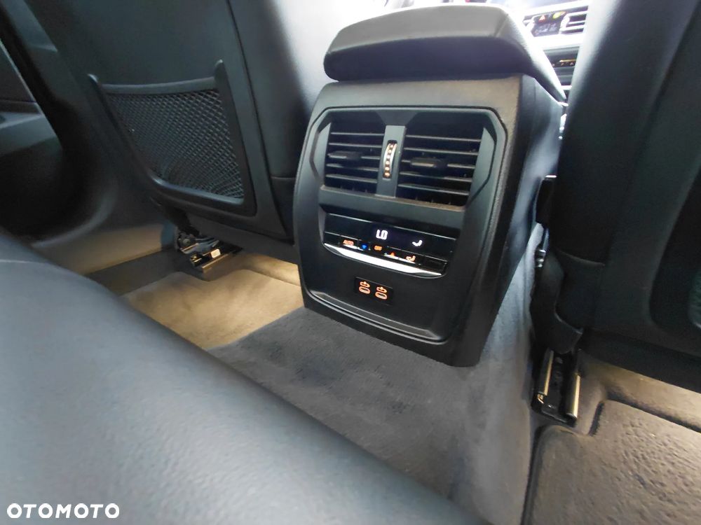 BMW Seria 3 320d mHEV M Sport sport - 18