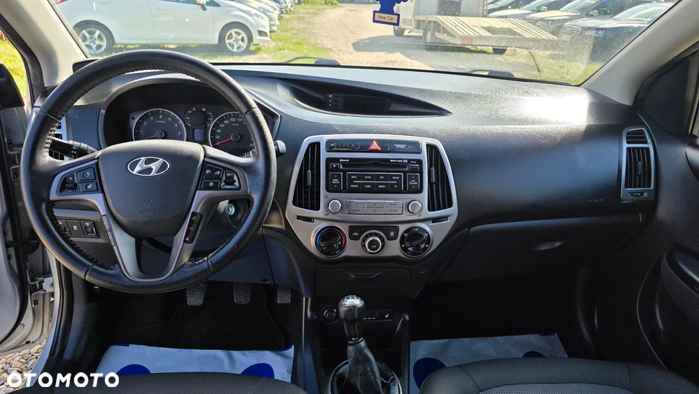 Hyundai i20 1.2 Fifa World Cup Edition - 16