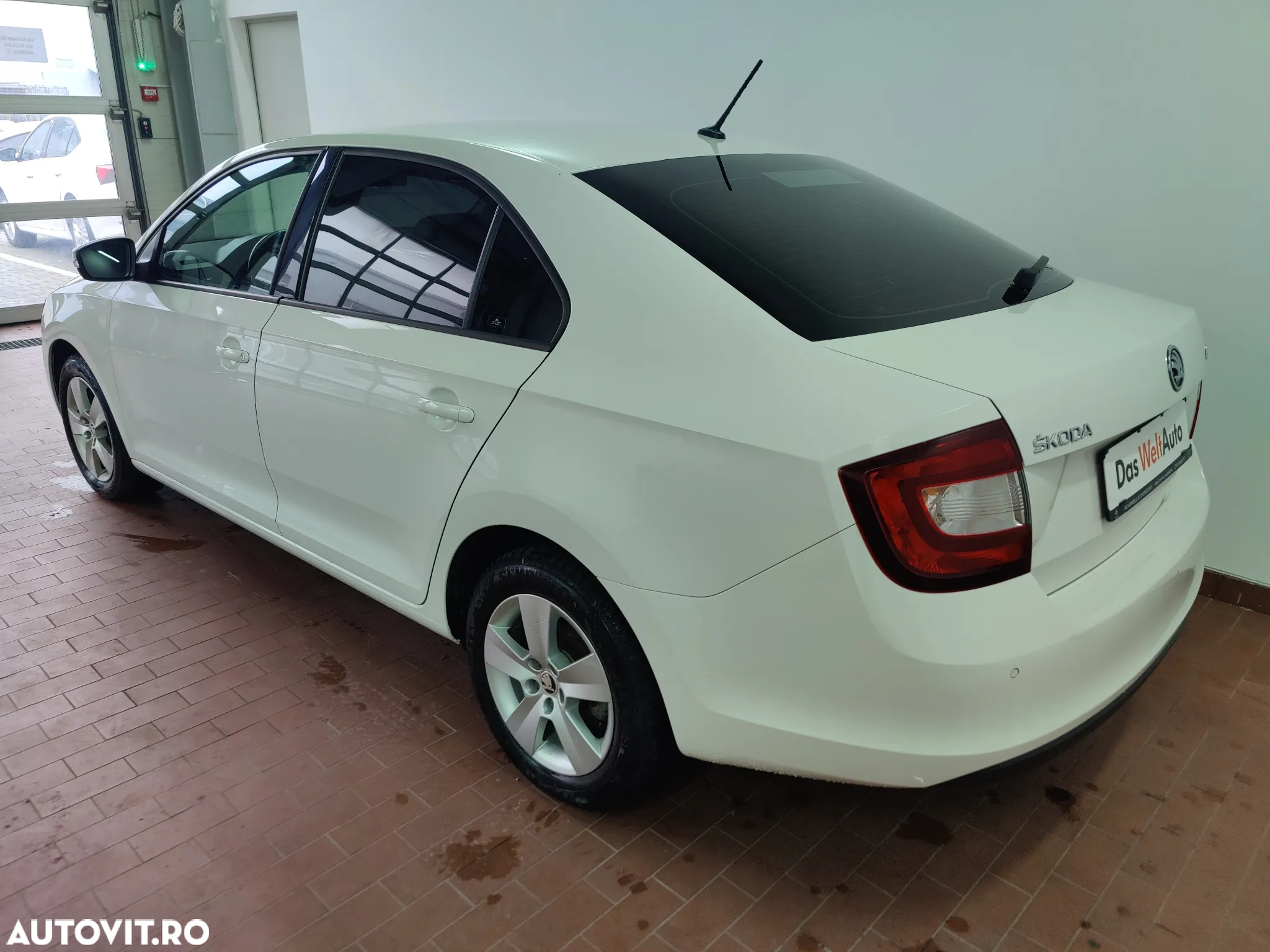 Skoda RAPID 1.0 TSI Style - 3