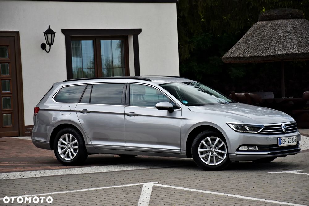 Volkswagen Passat 2.0 TDI SCR DSG Comfortline - 6