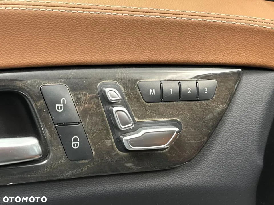Mercedes-Benz CLS 350 BlueTEC 4-Matic - 11