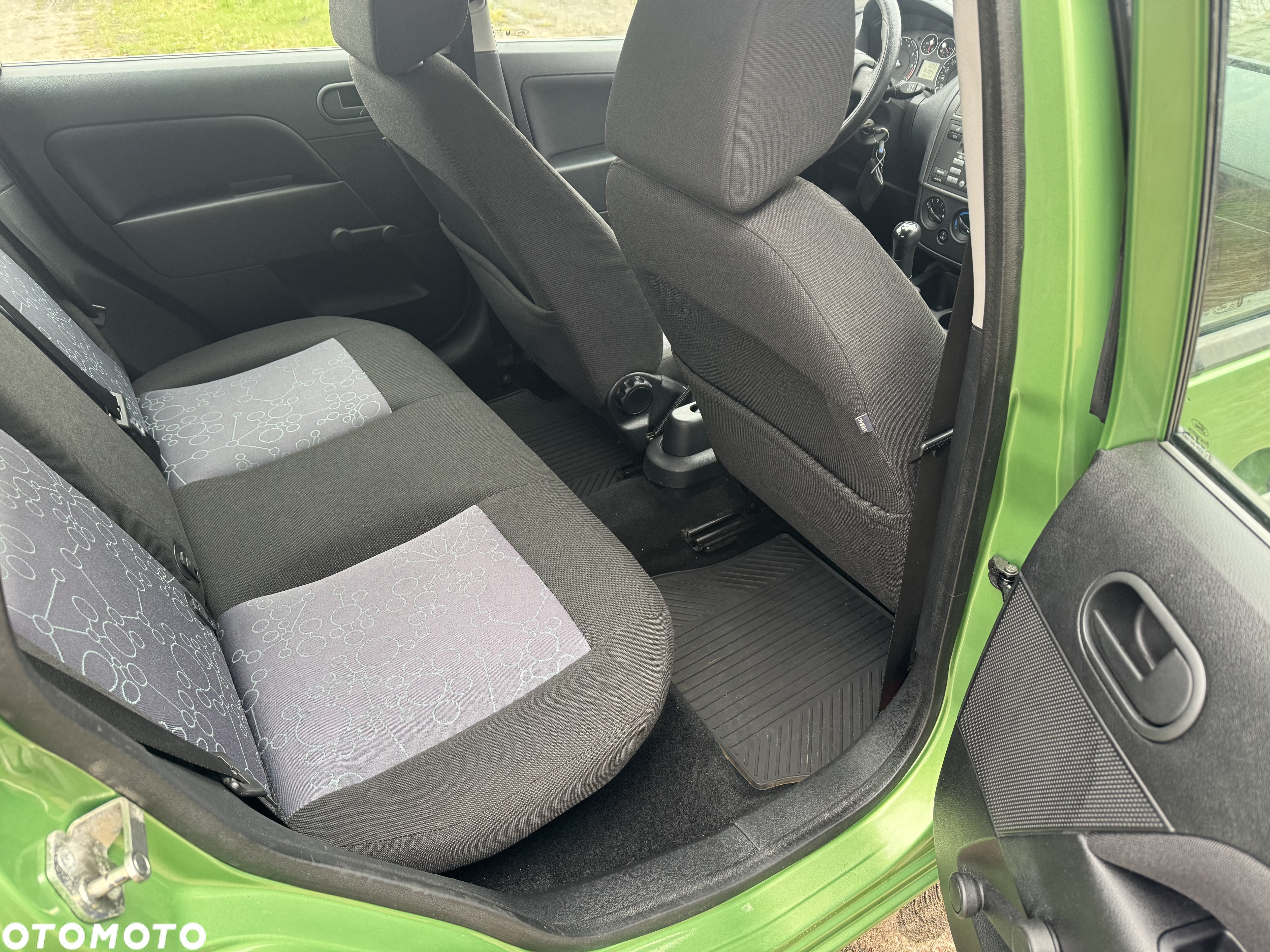 Ford Fiesta - 19