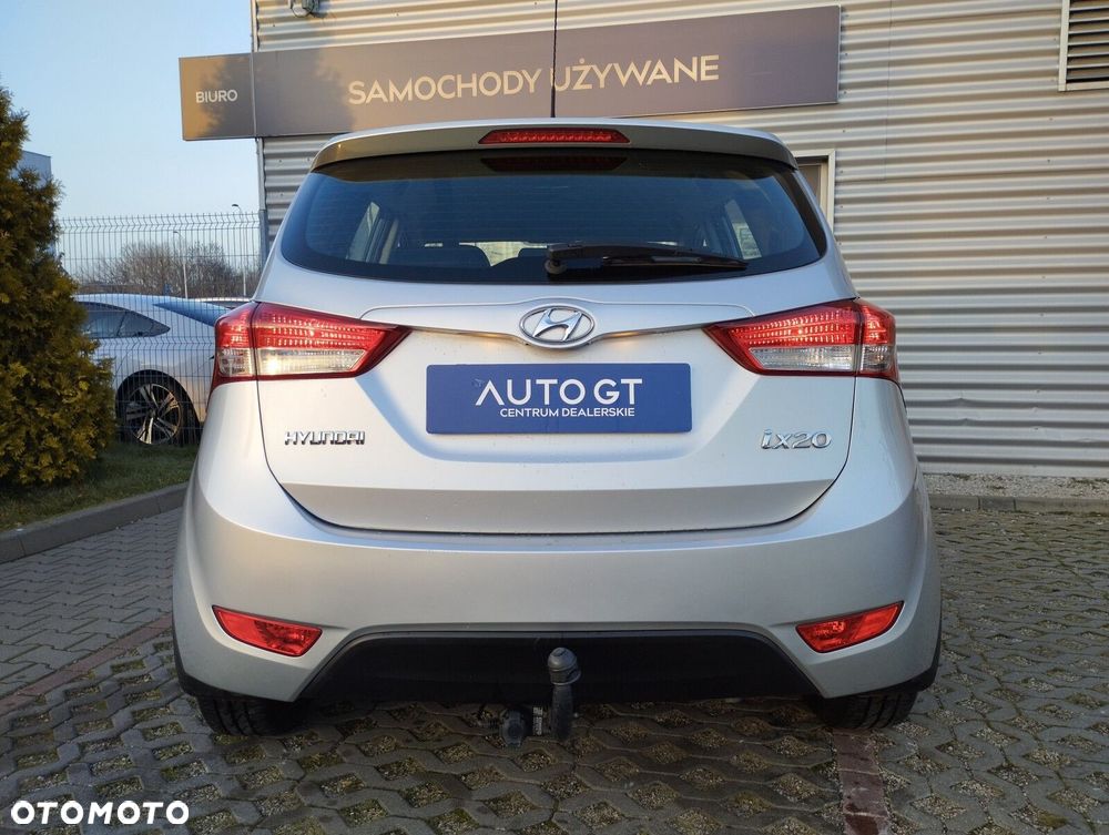 Hyundai ix20 1.6 BlueDrive Classic + - 23