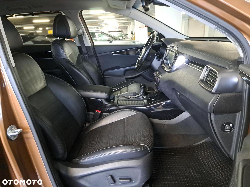 Kia Sorento - 14