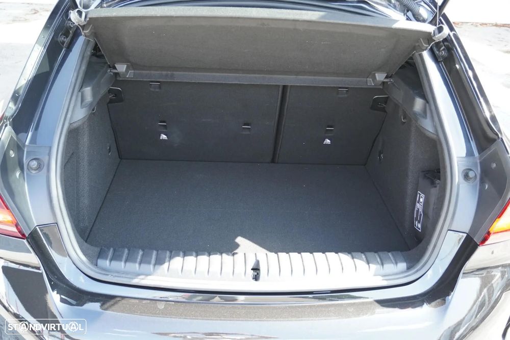BMW 116 d Pack Desportivo M - 32