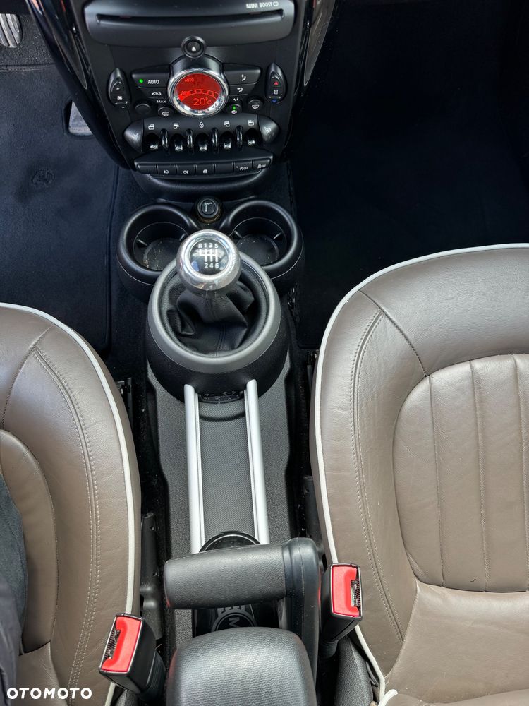 MINI Countryman Cooper SD ALL4 - 23