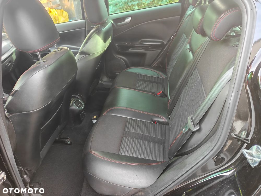 Alfa Romeo Giulietta 1750 TBi Quadrifoglio Verde - 5