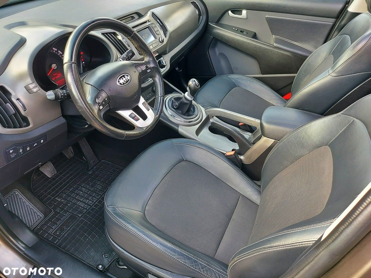Kia Sportage - 14