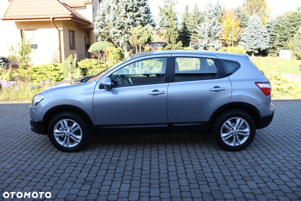 2010 Nissan Qashqai 1.6 Acenta, photograph 5
