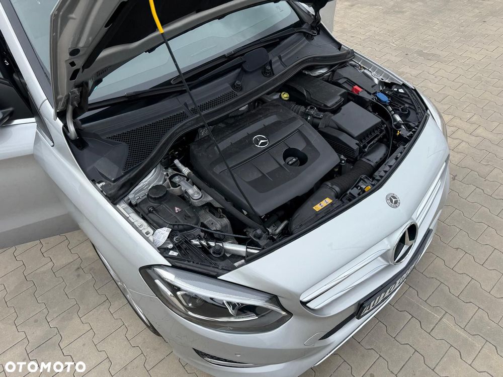 Mercedes-Benz Klasa B 180 (CDI) d 7G-DCT AMG Line - 15