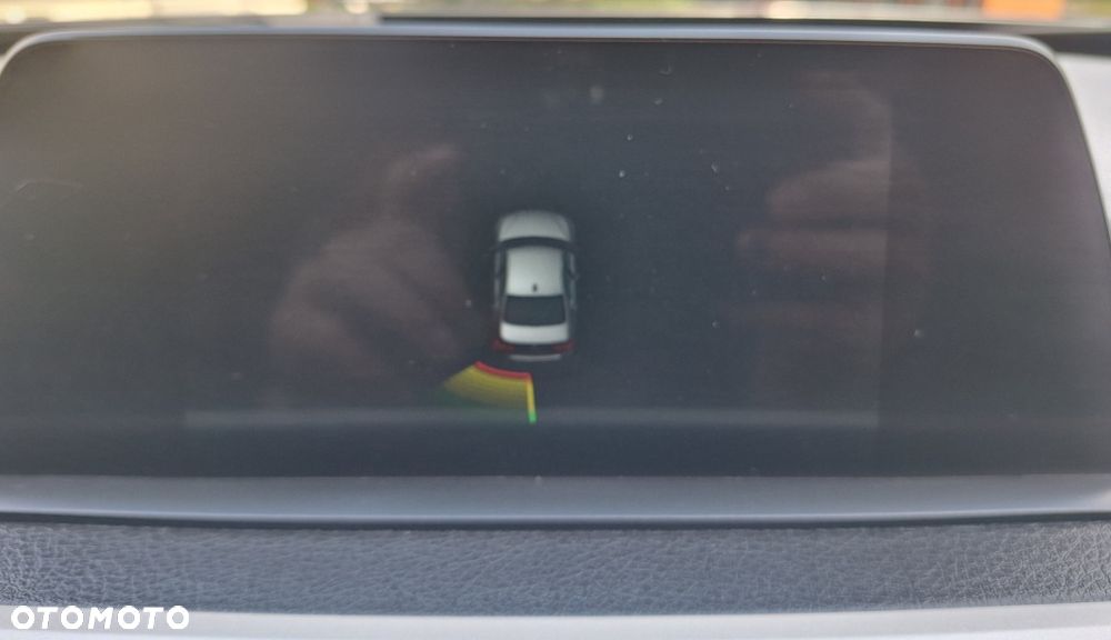 BMW Seria 3 320i Advantage sport - 15