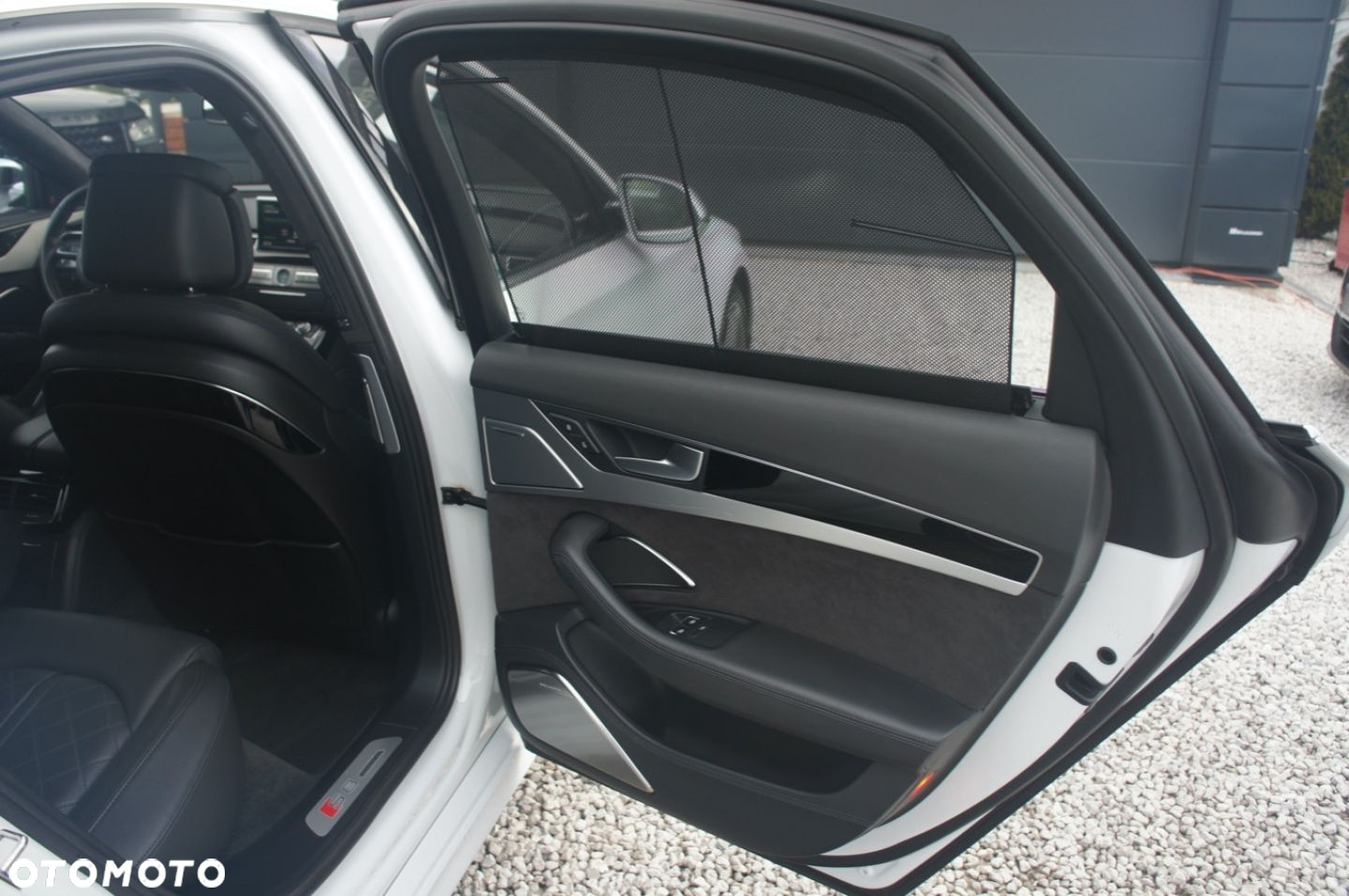 Audi S8 - 29