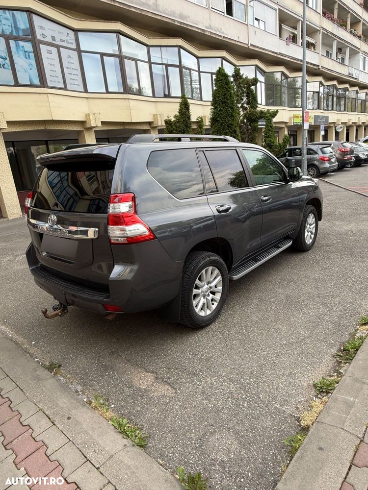 Toyota Land Cruiser 2.8l Turbo D-4D AVS Aut. Luxury - 4