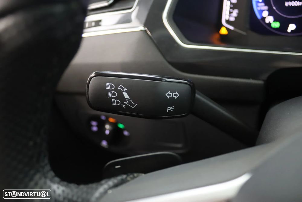 VW Tiguan Allspace 1.5 TSI R-Line DSG - 11