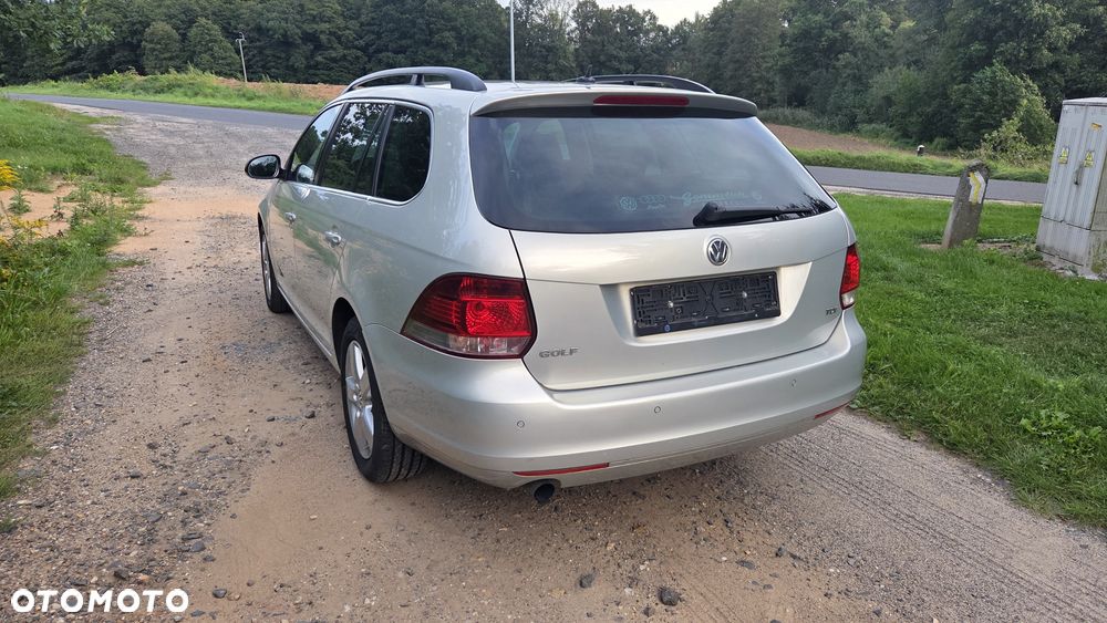 Volkswagen Golf - 18
