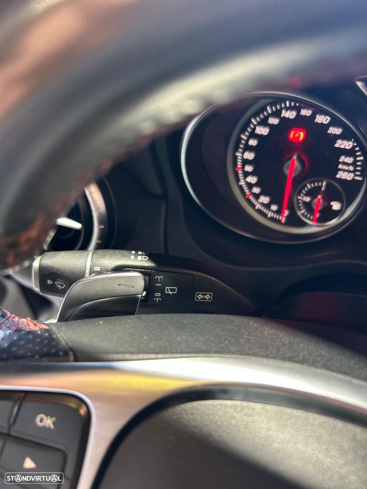 Mercedes-Benz CLA 220 d 7G-DCT AMG Line - 19