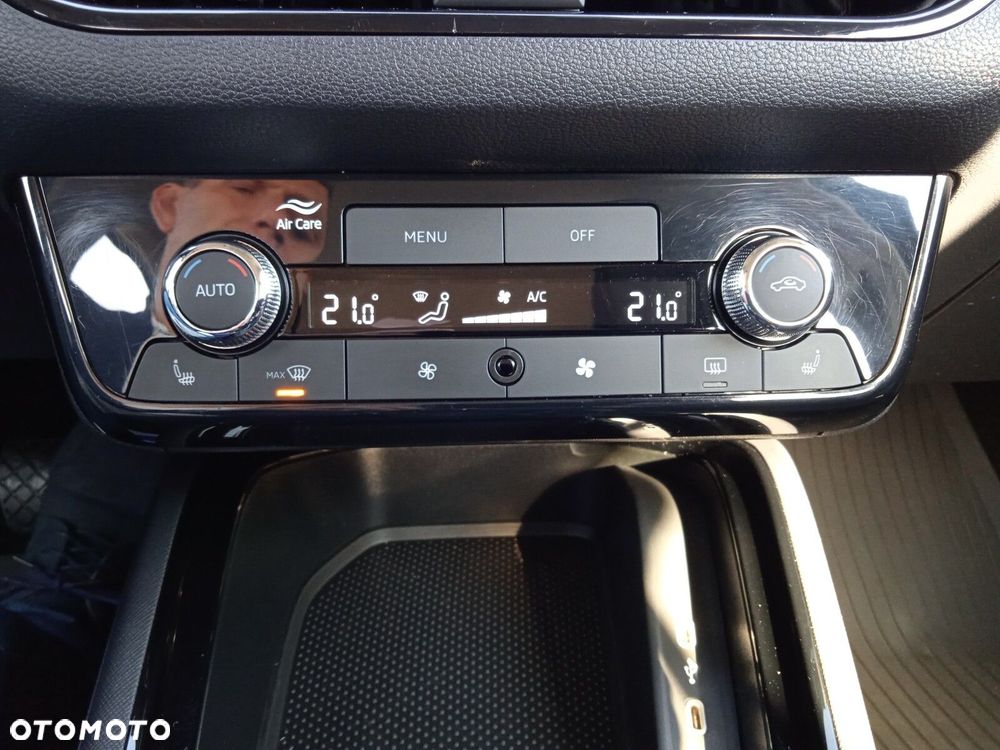 Skoda Kamiq 1.0 TSI Selection DSG - 23