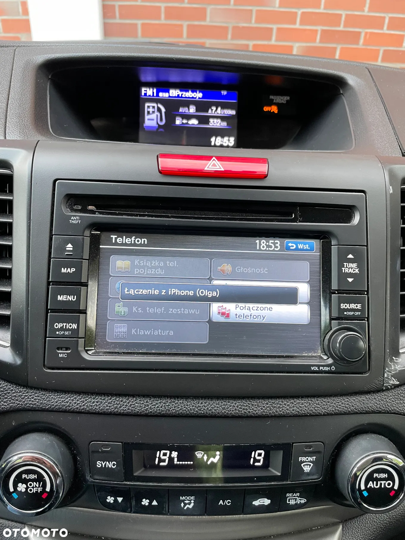 Honda CR-V - 24