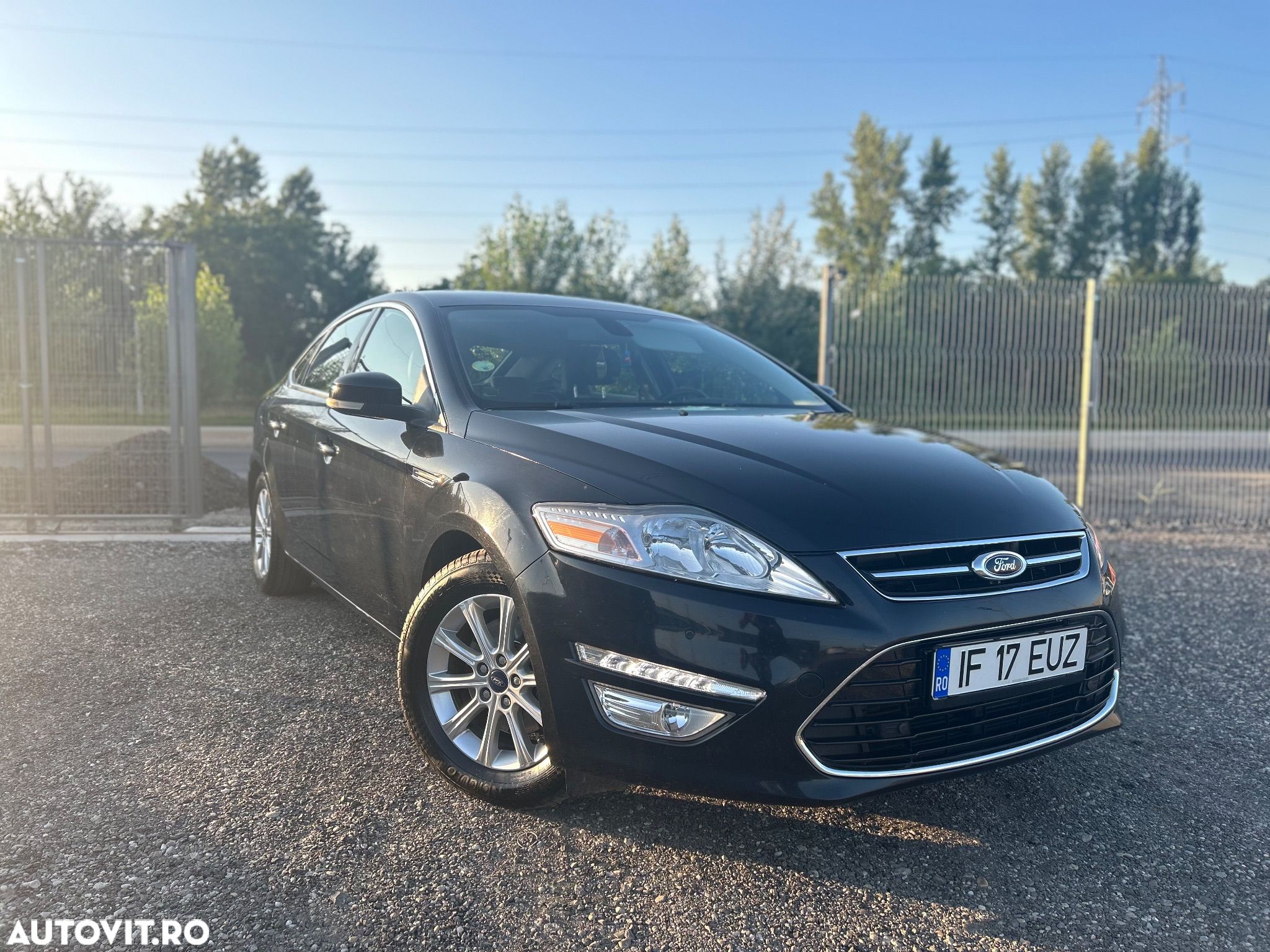Ford Mondeo 2.0 TDCi Business - 1