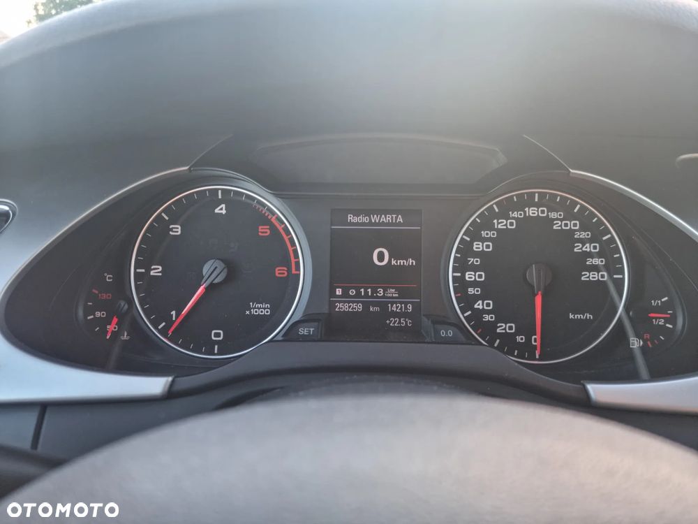 Audi A4 Avant 2.0 TDI - 13