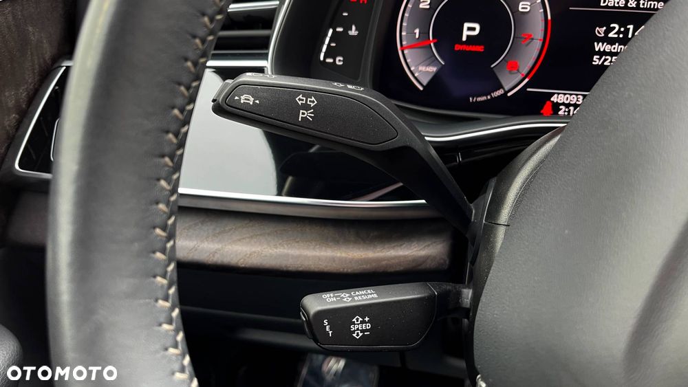Audi Q8 - 12