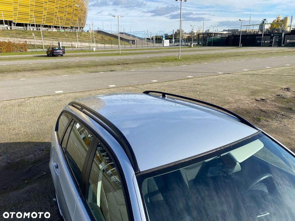 BMW Seria 3 318i Touring - 20