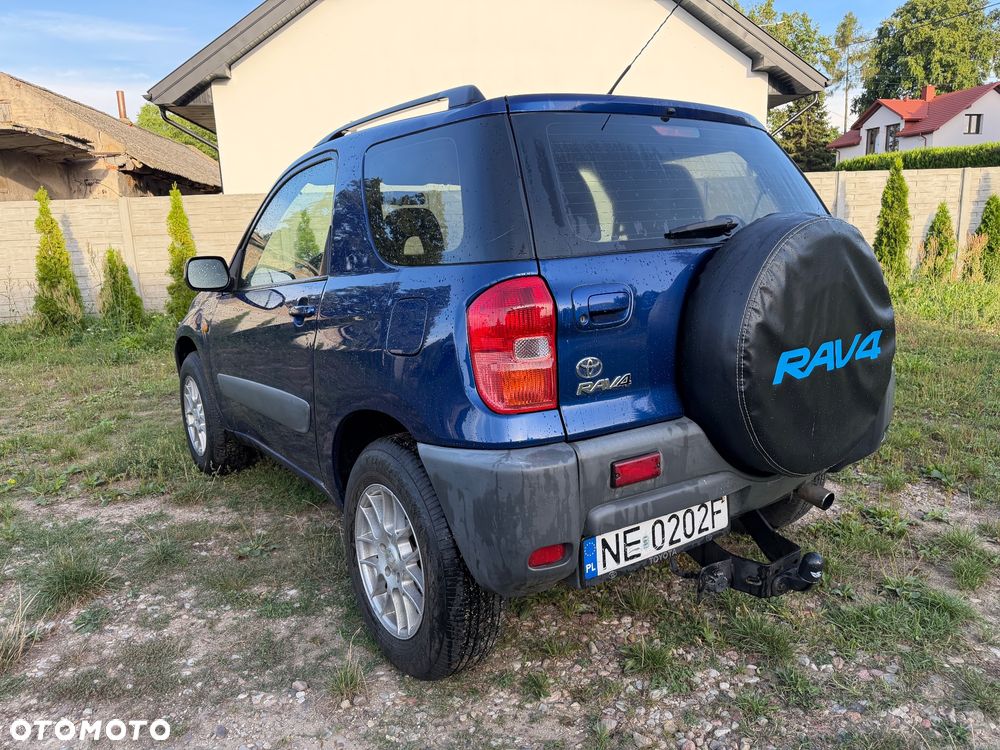 Toyota RAV4 - 5