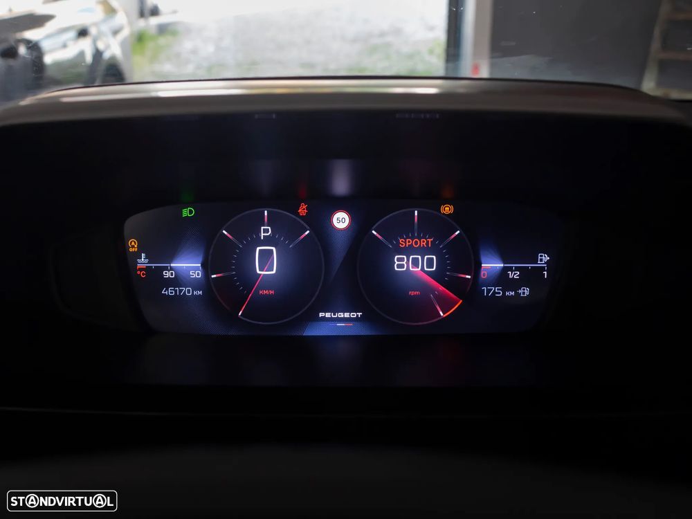 Peugeot 308 SW 1.2 PureTech Allure EAT8 - 23