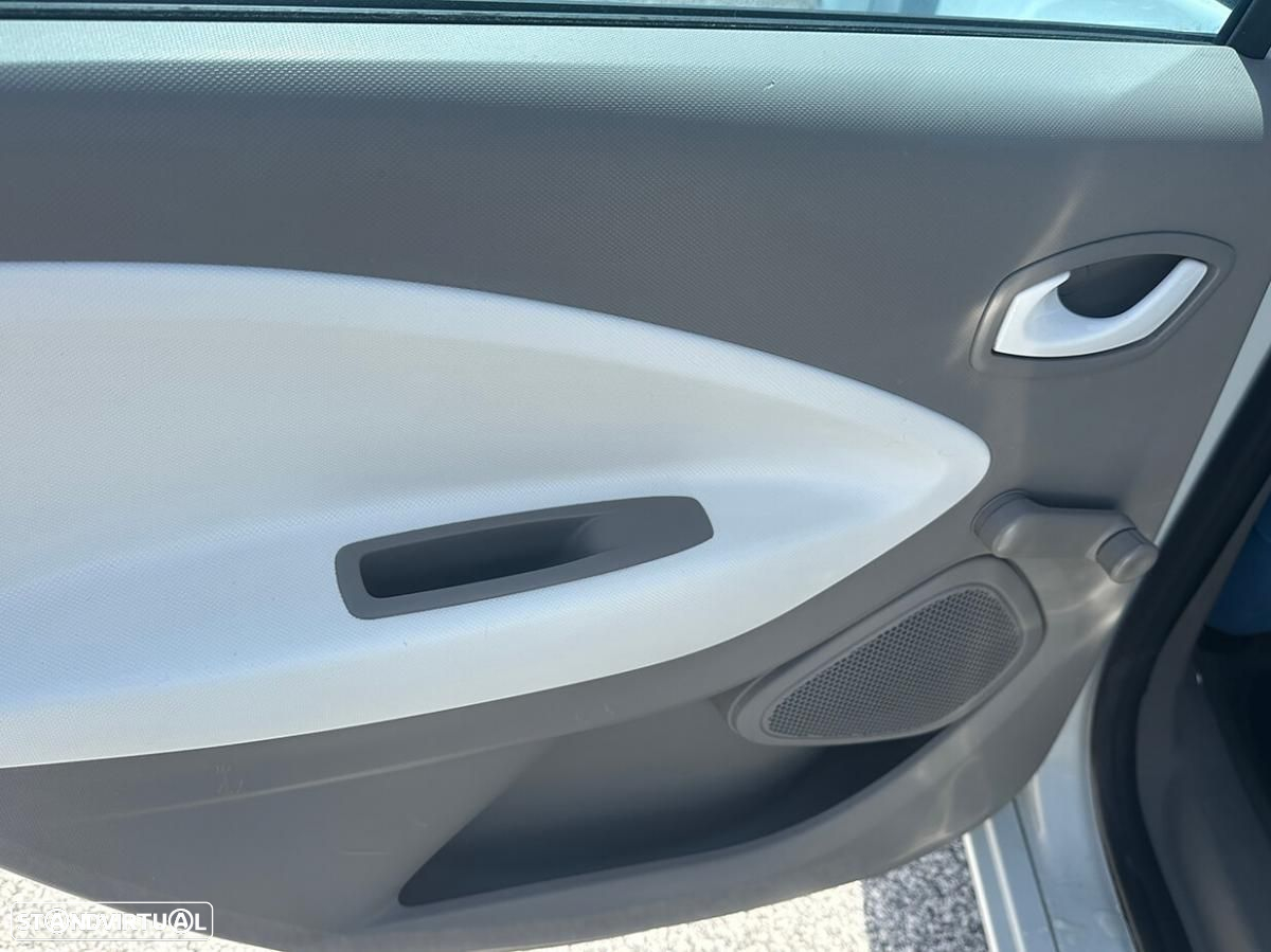 Renault Zoe (c/ Bateria) Life - 22