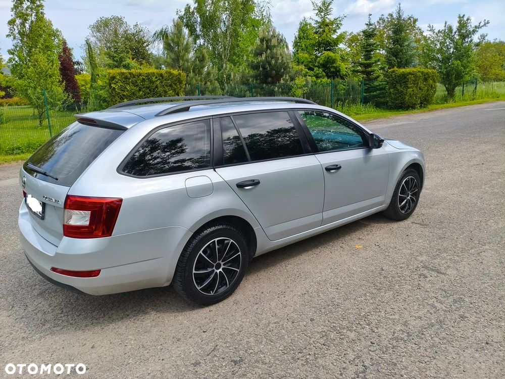 Skoda Octavia 1.6 TDI Active - 4