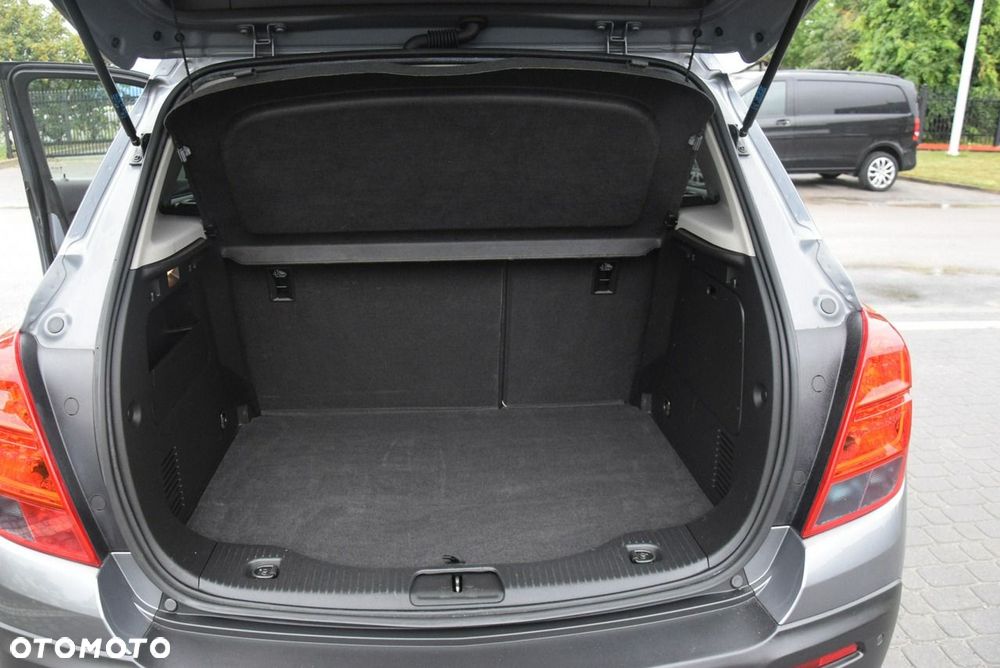 Chevrolet Trax 1.4T LT - 25