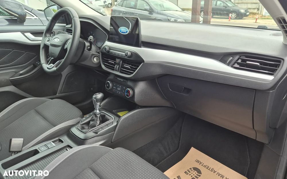 Ford Focus 1.5 EcoBlue Start-Stopp-System TITANIUM X - 23