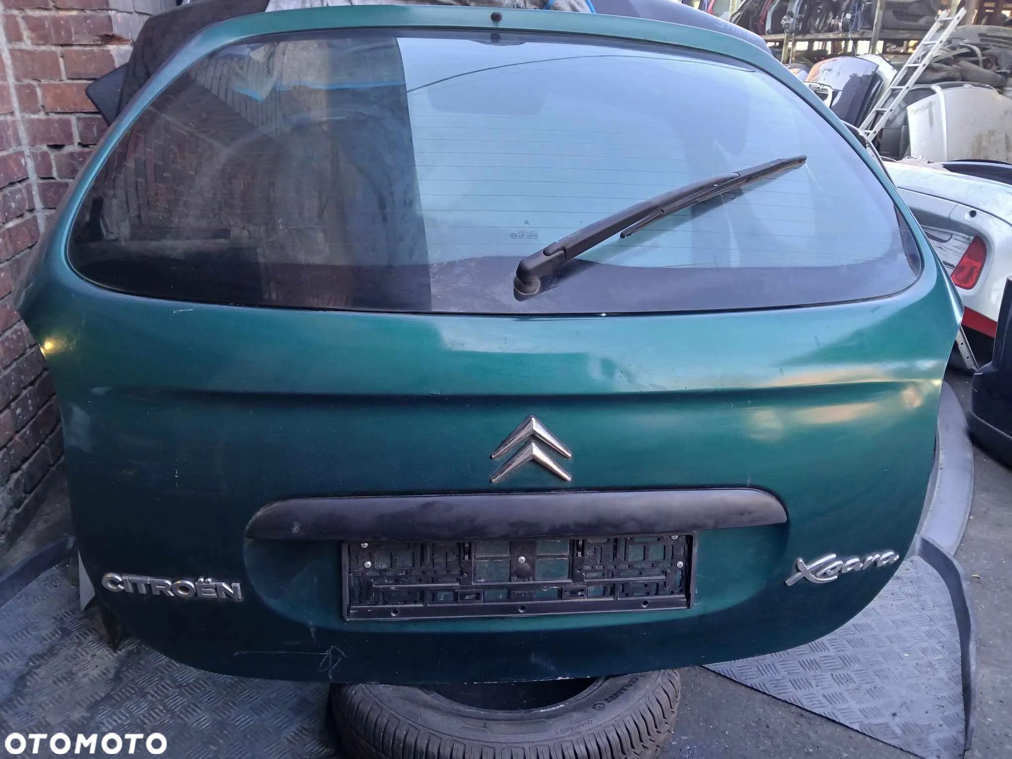 Citroen Xsara Picasso  Klapa bagażnika - 1