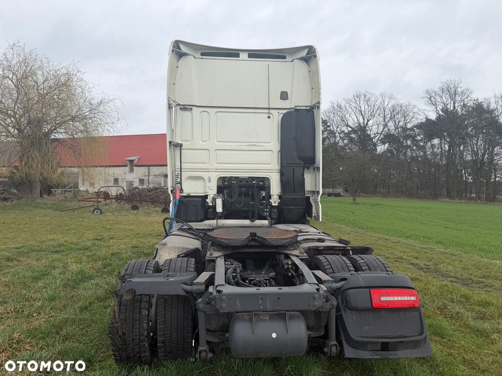 DAF 106 - 4