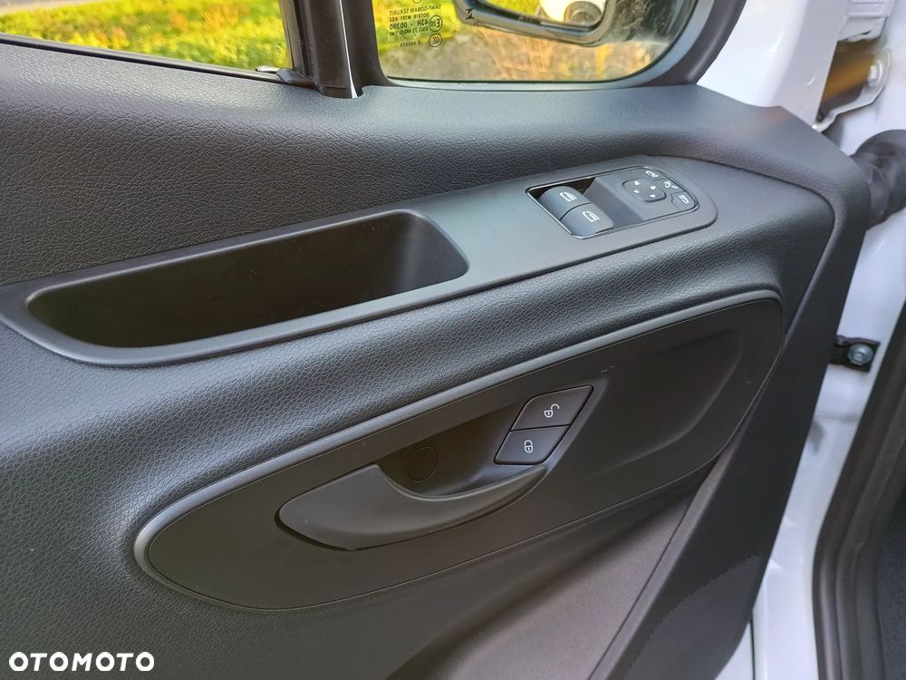 Mercedes-Benz Sprinter - 9