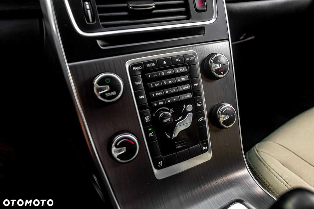 Volvo S60 - 30