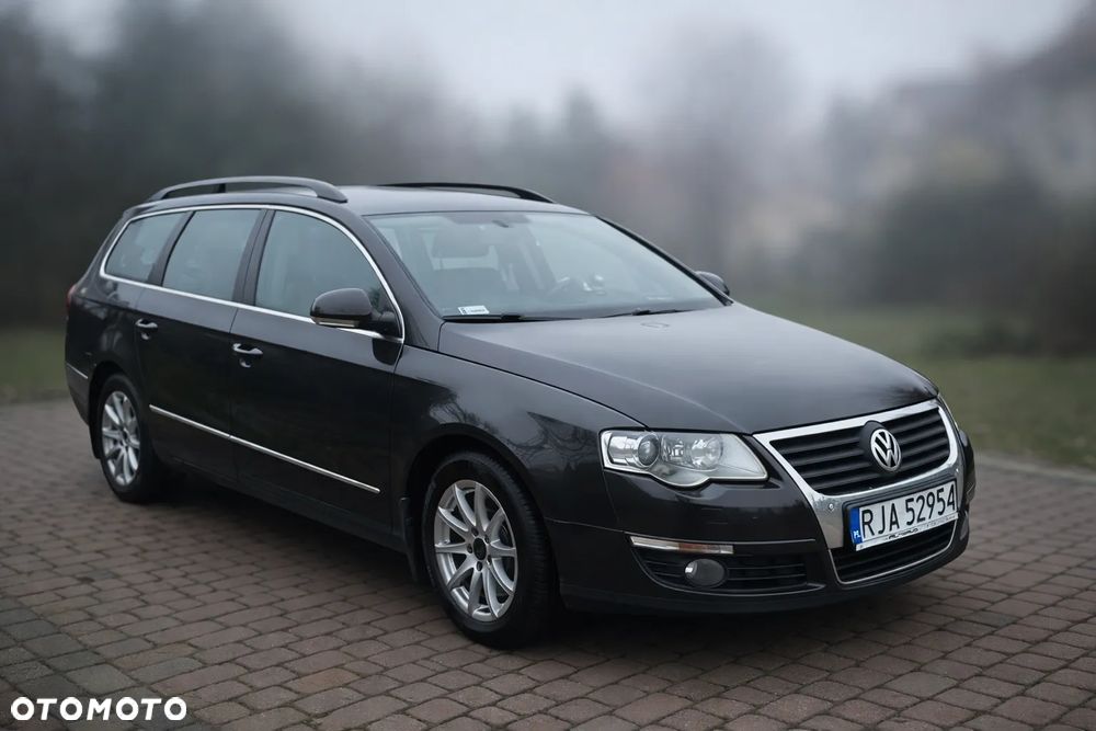 Volkswagen Passat 2.0 TDI Comfortline DSG - 1