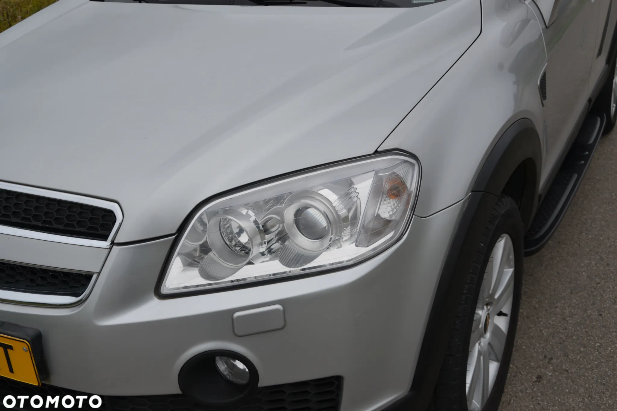 Chevrolet Captiva 2.4 4WD 7 Sitzer LT - 23