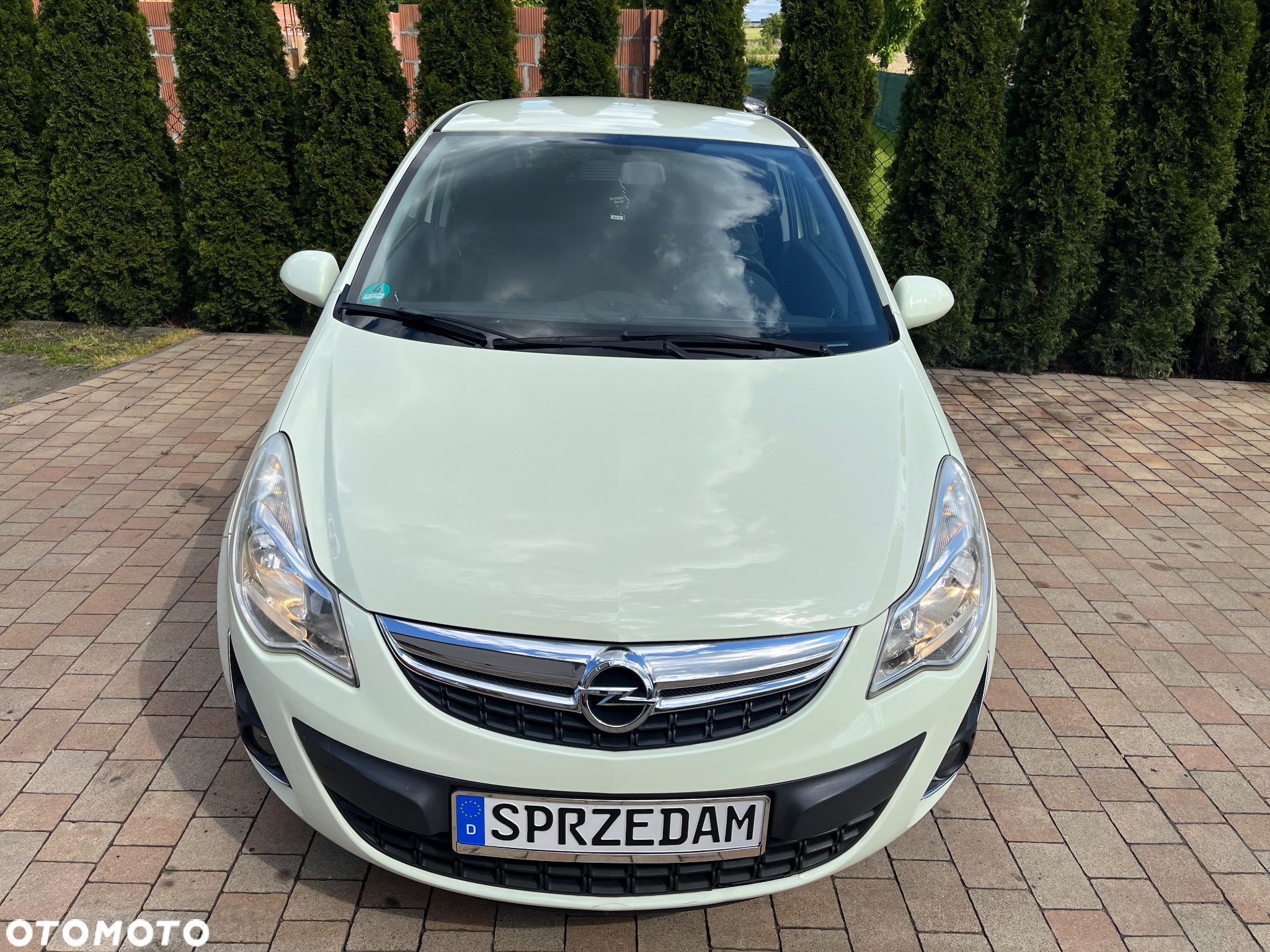 Opel Corsa 1.4 16V Color Edition - 4