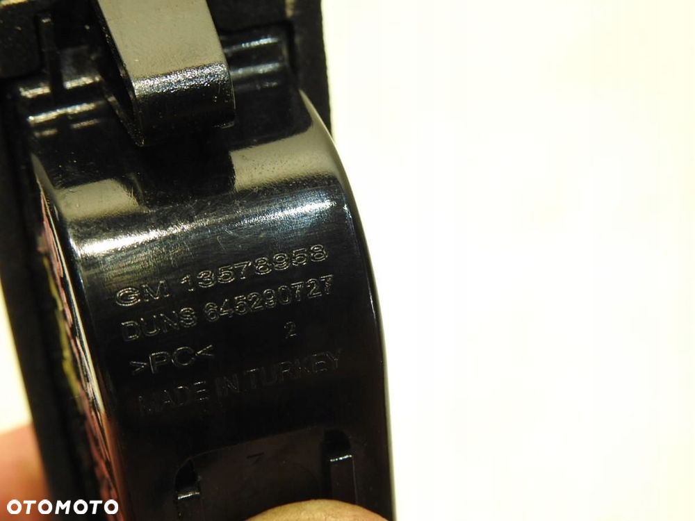 LAMPKA OŚWIETLENIE TABLICY REJESTRACYJNEJ OPEL ASTRA J LIFT KOMBI 13578958 - 6
