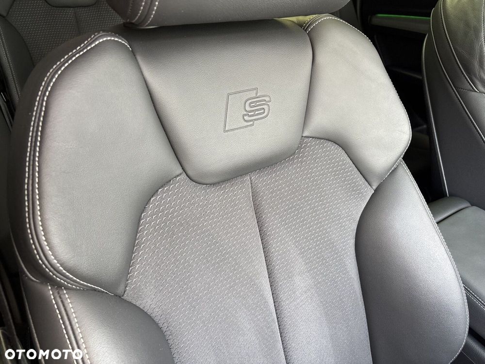 Audi Q5 40 TDI mHEV Quattro S Line S tronic - 36