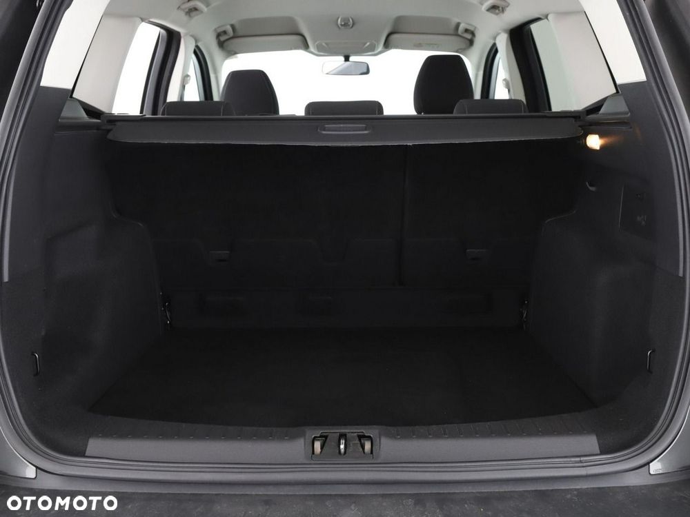 Ford Kuga 1.5 EcoBoost 2x4 Trend - 21