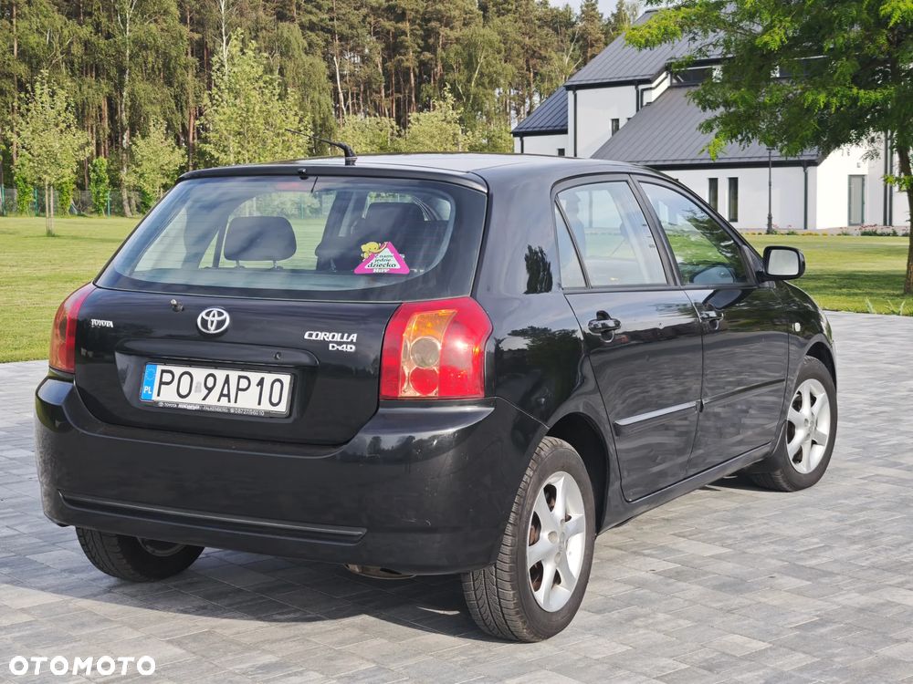 Toyota Corolla 2.0 D-4D Executive - 9
