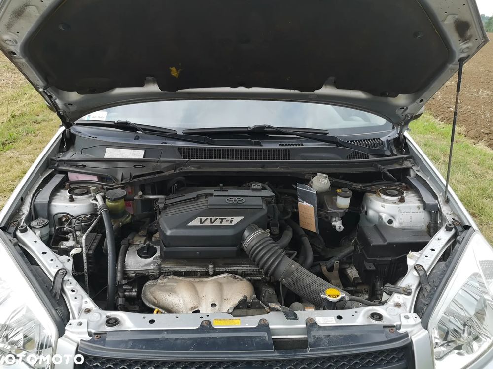 Toyota RAV4 2.0 VVT-i Sol - 14