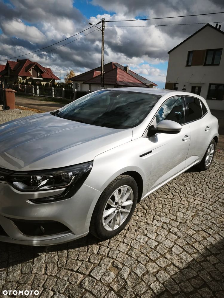 Renault Megane 1.2 Energy TCe Zen - 21