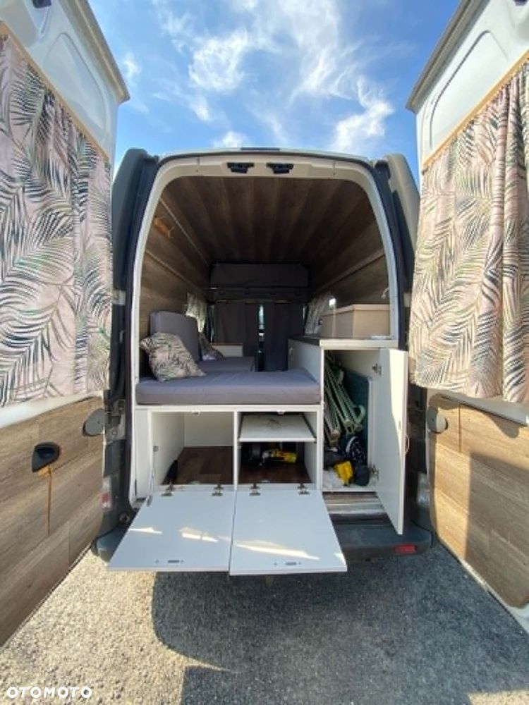 Opel VIVARO - 8