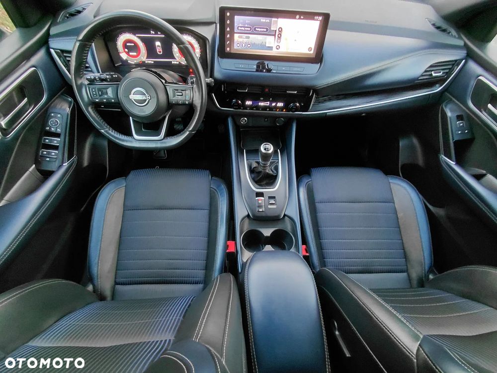 Nissan Qashqai 1.3 DIG-T mHEV Tekna - 25